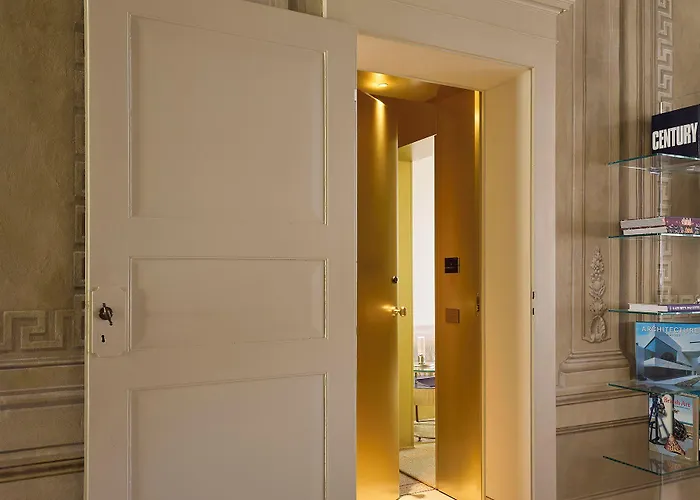 Gironda לינה וארוחת בוקר ראבנה